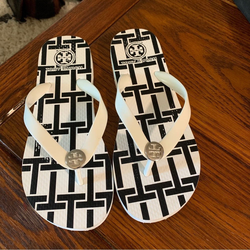 Tory Burch black and white flip flops